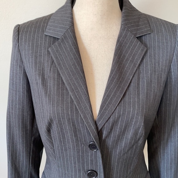 L.K.Bennett blazer - Picture 3 of 8